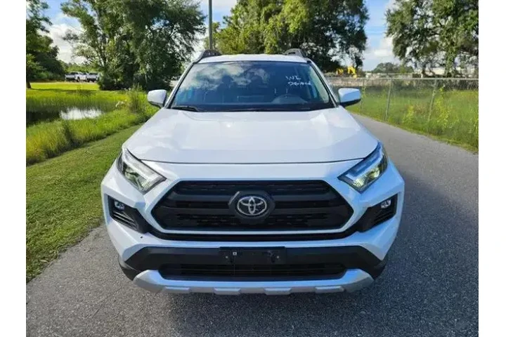 $18000 : 2024 Toyota RAV4 Adventure image 1