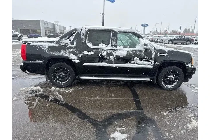 $13000 : Cadillac Escalade EXT 2011 A image 8