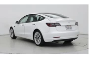 $23998 : Tesla Model 3 2022 4dr Sedan thumbnail