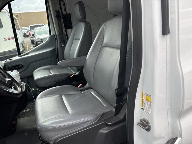 $25749 : Pre-Owned 2019 Transit-250 Ba image 10