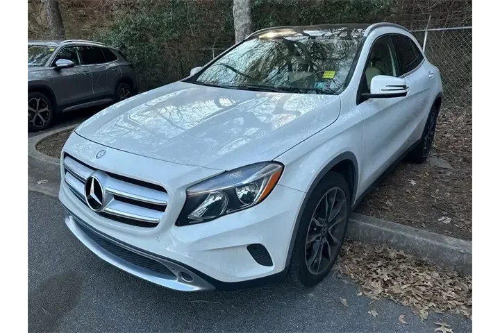 $14379 : Mercedes-Benz GLA 2017 AWD G image 3