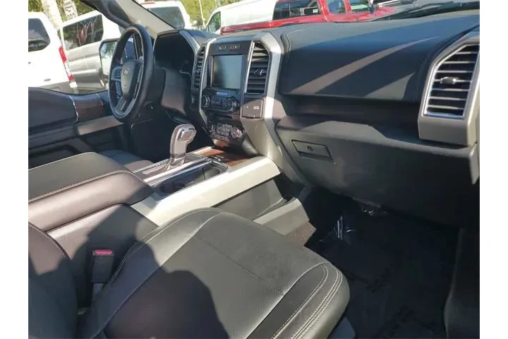 $18590 : Ford F-150 2015 4x2 Lariat 4 image 10