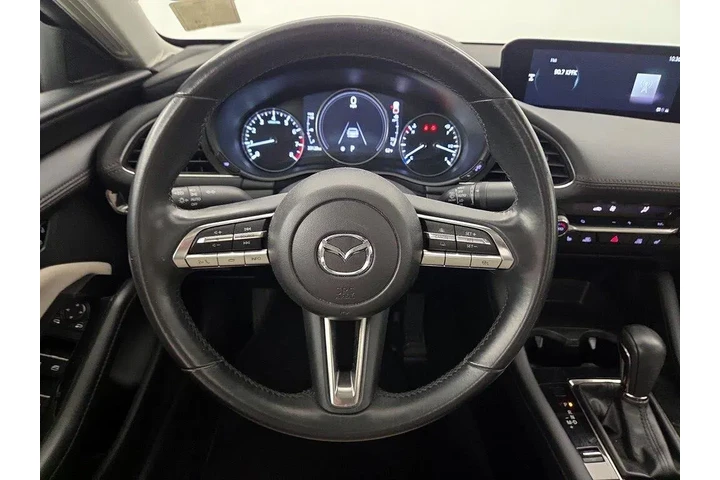 $20998 : Mazda Mazda3 Sedan 2023 2.5 image 10