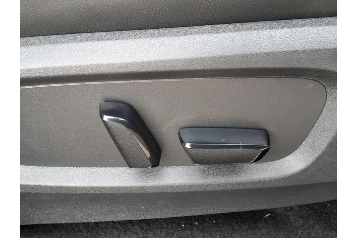 $29900 : Nissan Pathfinder 2022 AWD S image 8