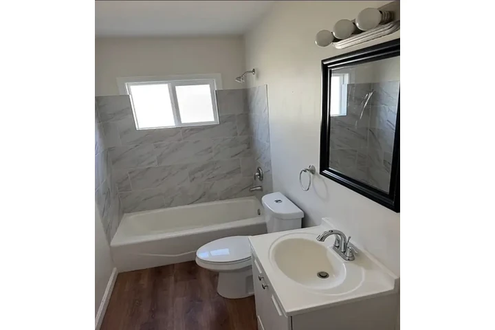 $1000 : Apartamento de 1 dormitorio image 4