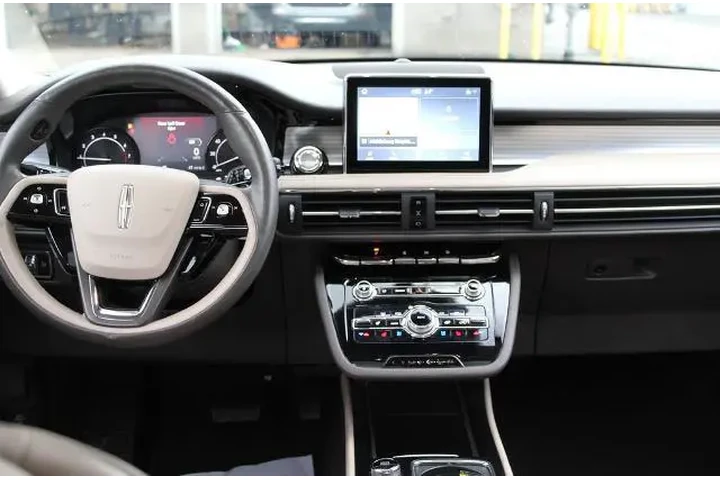 $30498 : Lincoln Corsair 2022 AWD Sta image 10