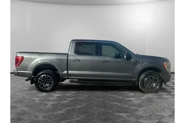 $35138 : Ford F-150 2022 4x4 XLT 4dr image 6