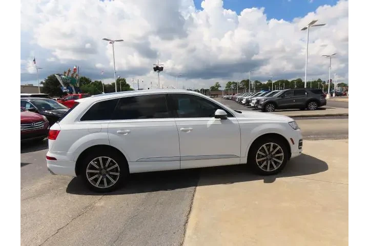 $14999 : Audi Q7 2018 AWD 3.0T quattr image 10