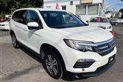 $19900 : 2018 HONDA PILOT2018 HONDA PI thumbnail