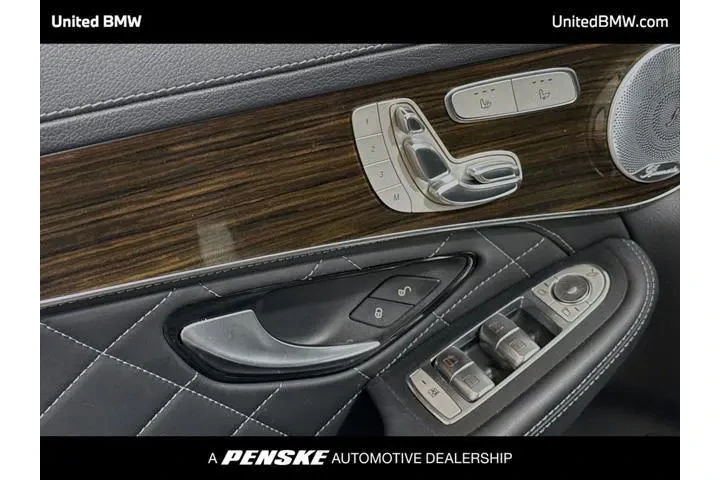 $15995 : Mercedes-Benz GLC 2019 GLC 3 image 3