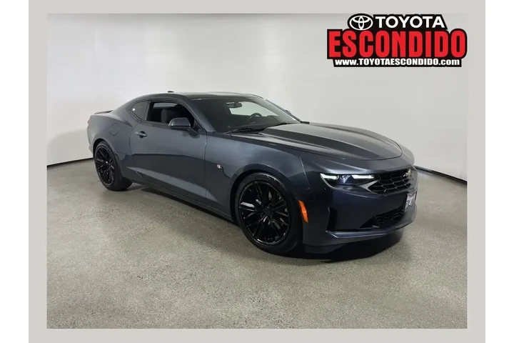 $28998 : Chevrolet Camaro 2021 LS 2dr image 1