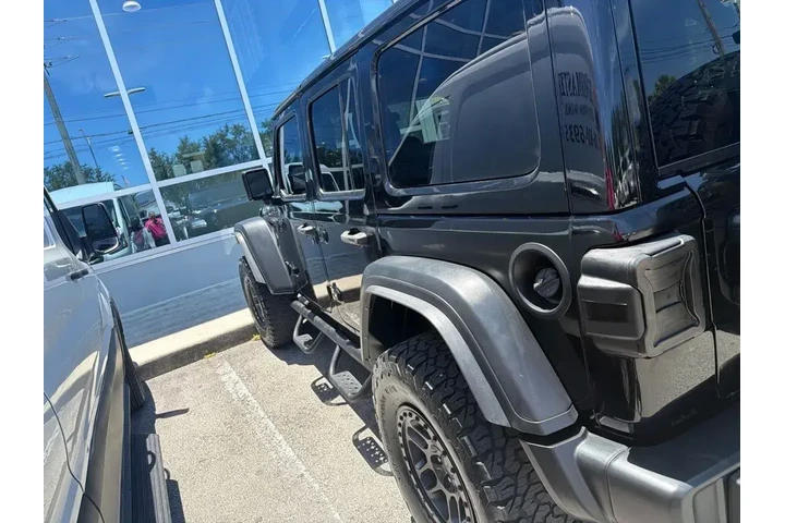 $24650 : Jeep Wrangler Unlimited 2022 image 5