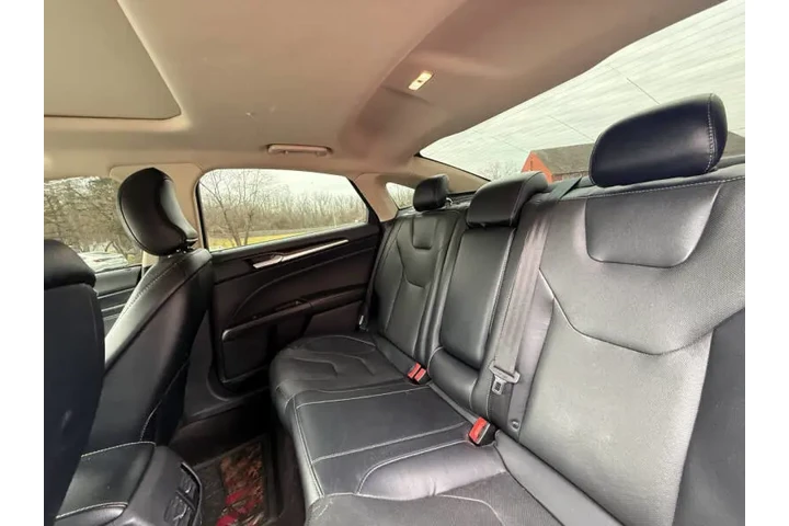 $7999 : 2019 Fusion Titanium image 9