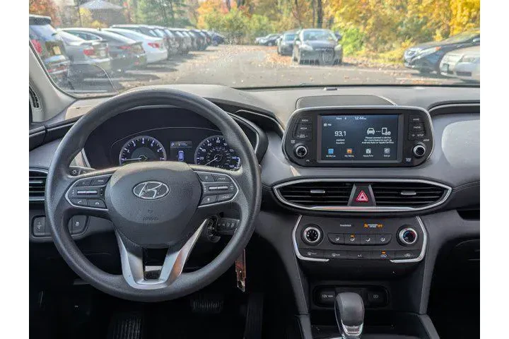 $16844 : Hyundai SANTA FE 2019 SE 2.4 image 9