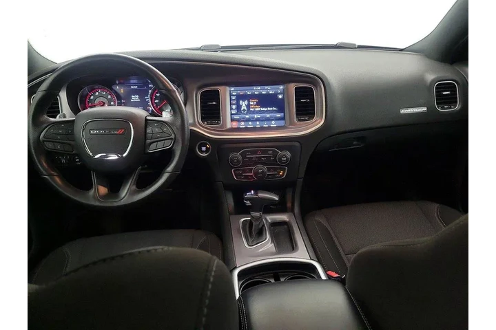 $29998 : Dodge Charger 2022 AWD SXT 4 image 9