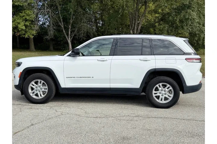 $24999 : 2024 Grand Cherokee Laredo image 6