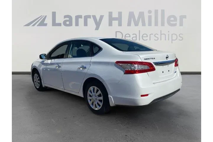 Nissan Sentra 2014 S 4dr Sed image 3