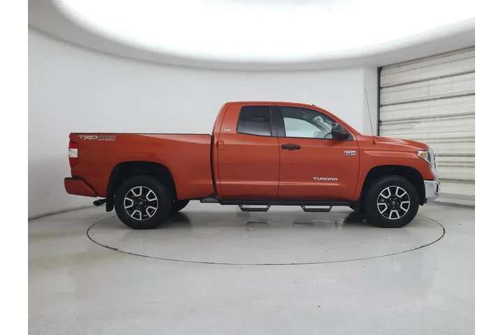 $39998 : Toyota Tundra 2018 4x4 SR5 4 image 7