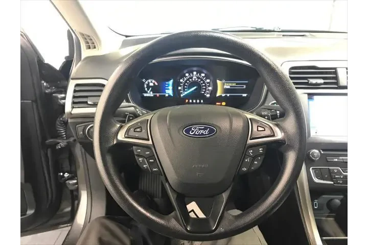 $18989 : Ford Fusion 2018 SE 4dr Seda image 10