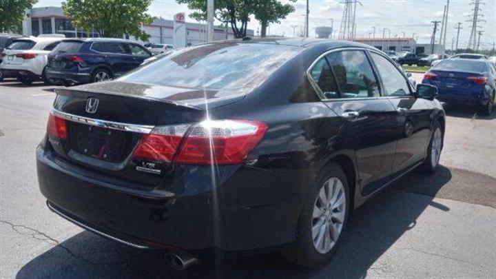 $12500 : 2014 Accord Touring image 4