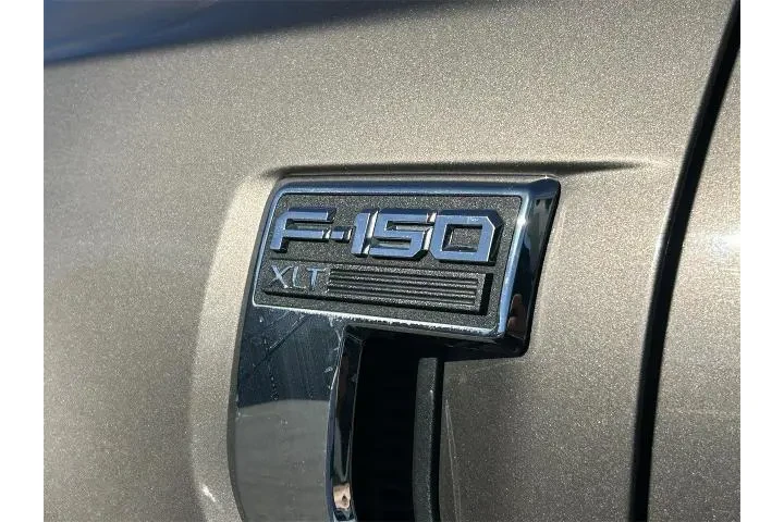 $39995 : Ford F-150 2023 4x4 XL 4dr S image 9