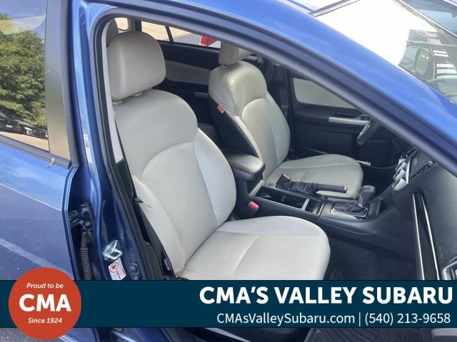 $12012 : PRE-OWNED 2016 SUBARU CROSSTR image 6