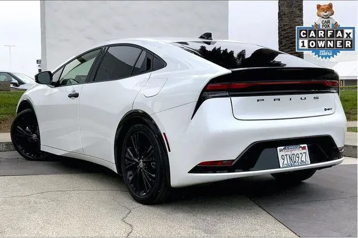 $31985 : Toyota Prius 2025 Nightshade image 10