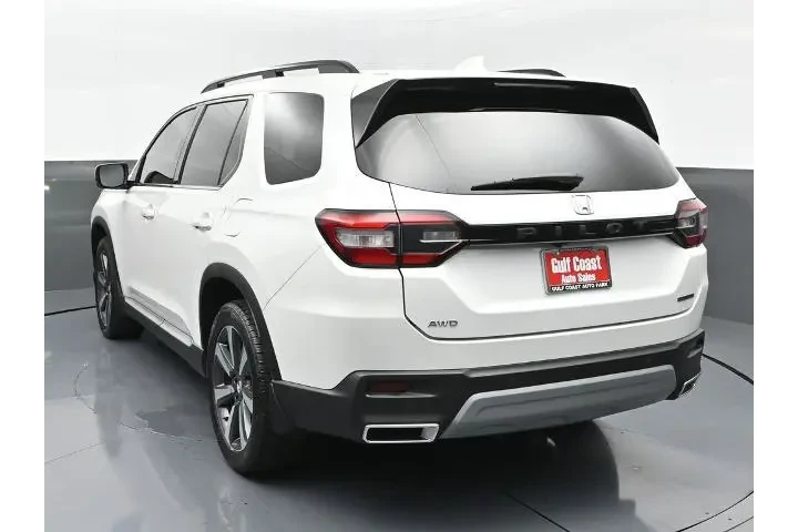 $33991 : Honda Pilot 2023 AWD Touring image 4