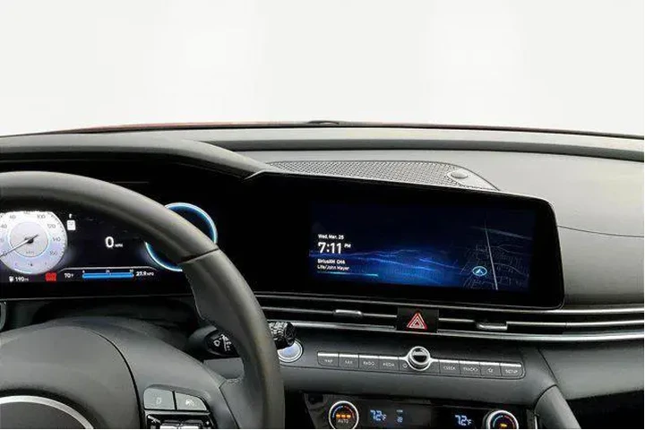 $21602 : Hyundai ELANTRA 2025 SEL Con image 5