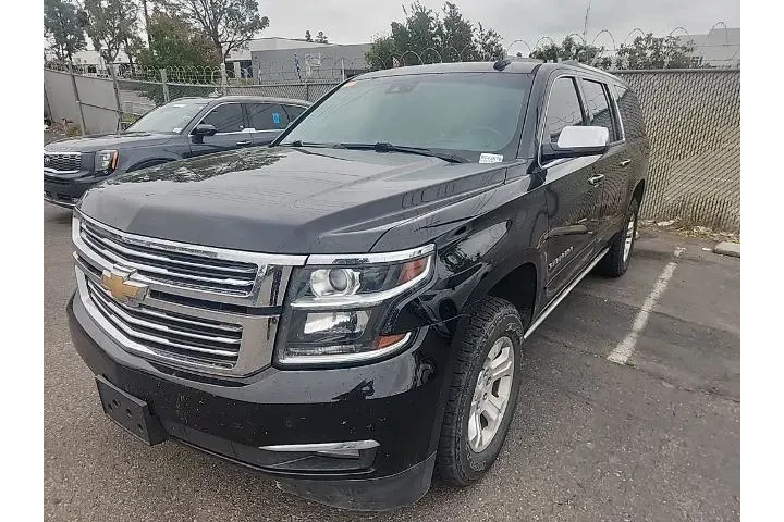 $22991 : Chevrolet Suburban 2018 4x4 image 4