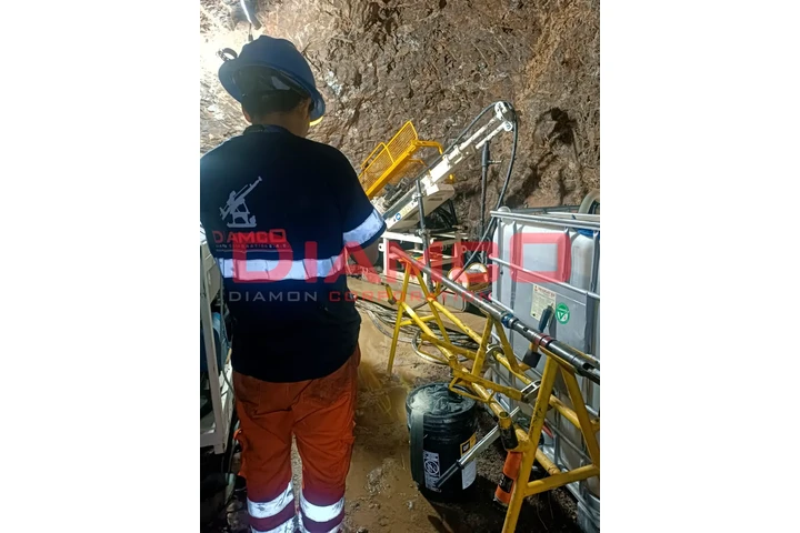 $12 : PERFORADORAS DIAMANTINA MINERA image 3