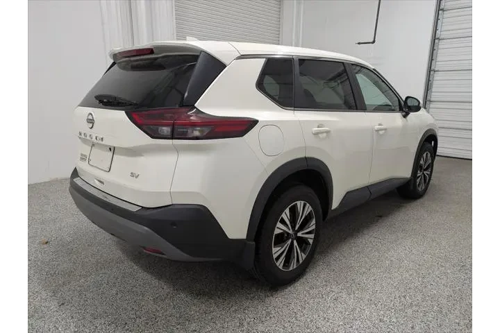 $21997 : Nissan Rogue 2023 SV 4dr Cro image 4