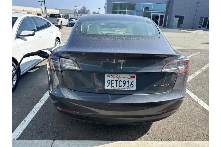 $29950 : Tesla Model 3 2023 AWD Long image 6