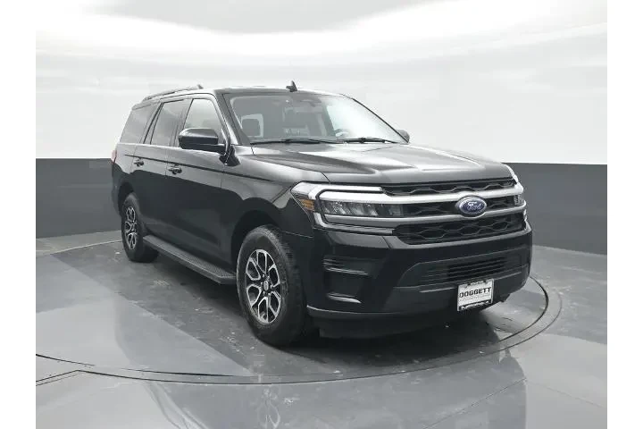 $38618 : Ford Expedition 2024 4x2 XLT image 8