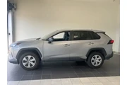Toyota RAV4 2022 AWD LE 4dr en Houston