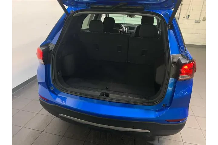 $27589 : Chevrolet Equinox 2024 4x4 L image 10