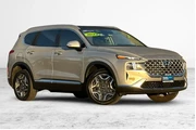 $27990 : Hyundai SANTA FE Plug-In Hyb thumbnail