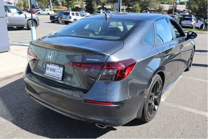 $24107 : Honda Civic 2025 Sport 4dr S image 6