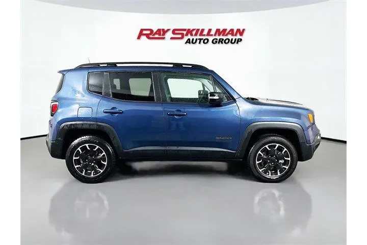 $22975 : Jeep Renegade 2023 4x4 Uplan image 8