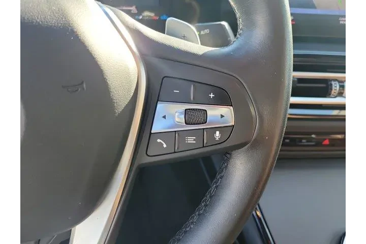 $32000 : BMW 2 Series 2023 230i 2dr C image 6