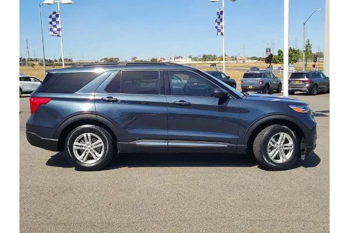 $28800 : Ford Explorer 2022 XLT 4dr S image 3