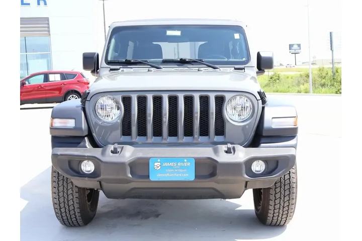 $25397 : Jeep Wrangler Unlimited 2022 image 7