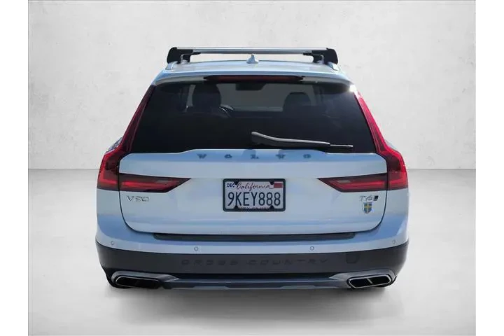 $24992 : Volvo V90 Cross Country 2017 image 6