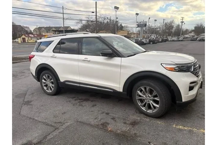 $32988 : Ford Explorer 2023 AWD Limit image 2