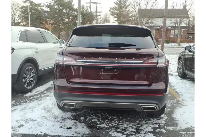 $32895 : Lincoln Nautilus 2022 AWD Re image 5