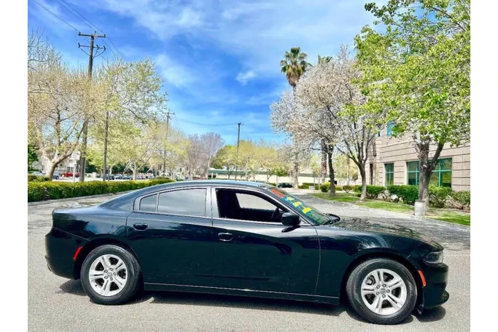 $20995 : 2021 Charger SXT image 7