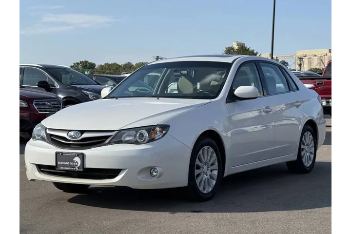 $4972 : 2011 Impreza 2.5i Premium image 8