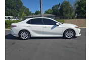 $15995 : Toyota Camry 2018 LE 4dr Sed thumbnail