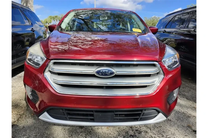 $11999 : Ford Escape 2019 SE 4dr SUV image 2