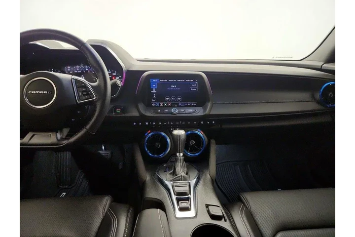 $39998 : Chevrolet Camaro 2024 LT 2dr image 9